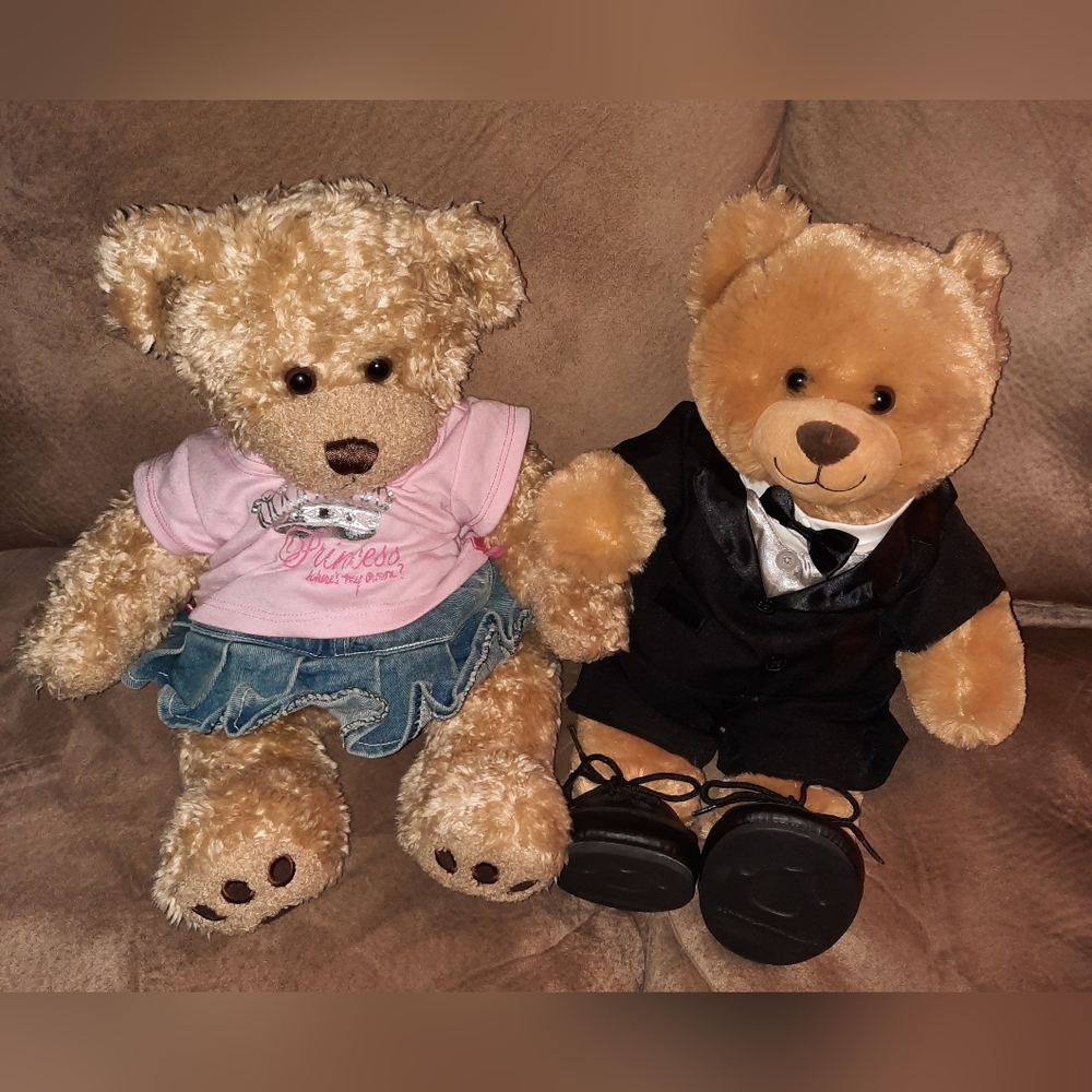Two older build a bear